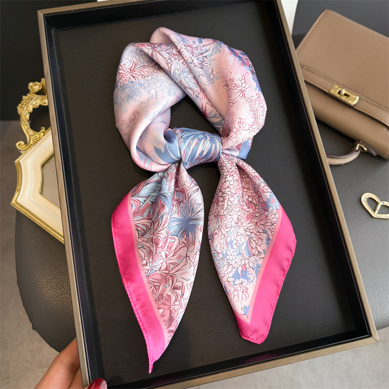 Luxury Bags In China - 高級デザインプリントスカーフ女性のためのシルクスカーフバンダナヒジャブネッカチーフショールハンカチヘアバンドスカーフレディースラップバッグスカーフ