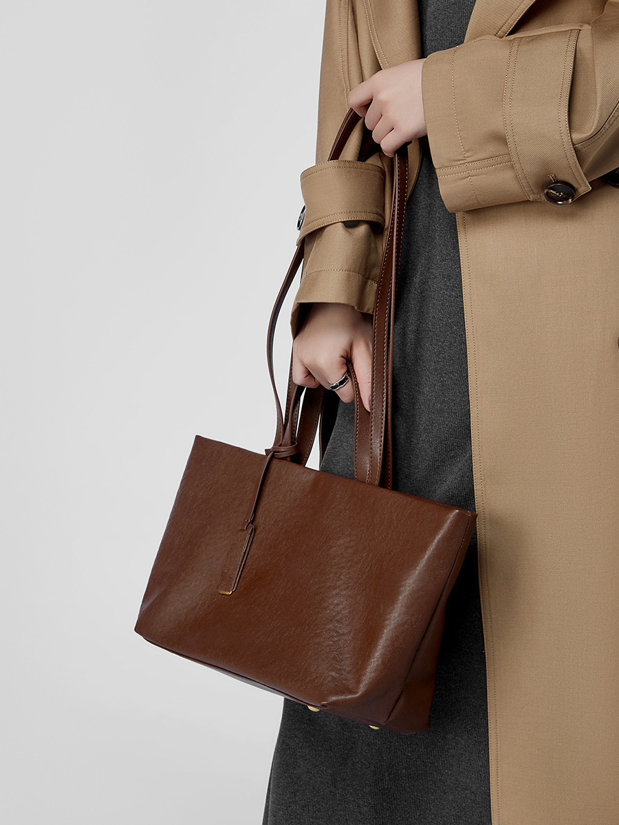高級女性のショルダーバッグソフトレザー大容量スクエアファッシ - Luxury Bags Korea のレビューと価格
