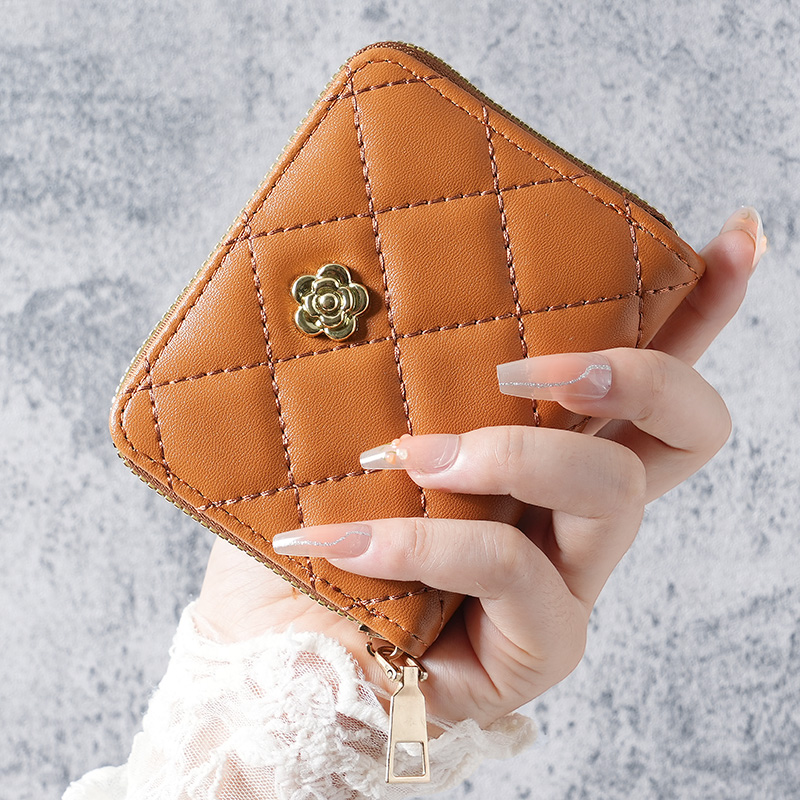 女性用フレッシュフレグランス付きリストウォレット,マルチカー - Luxury Bags Europe のレビューと価格