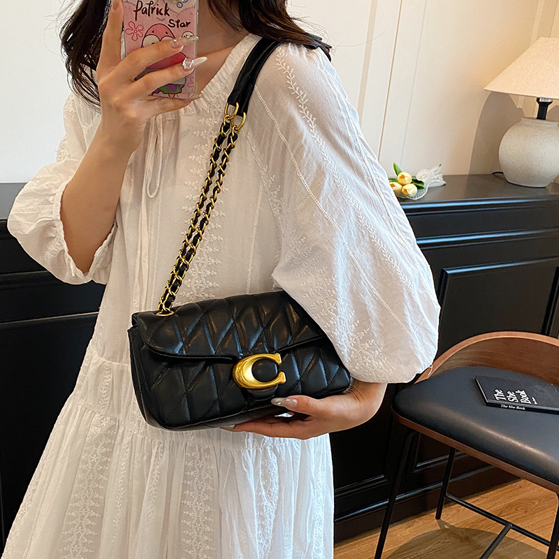 女性用キルティングレザーショルダーバッグ、高級Cロゴゴールド - Luxury Bags Brands のレビューと価格