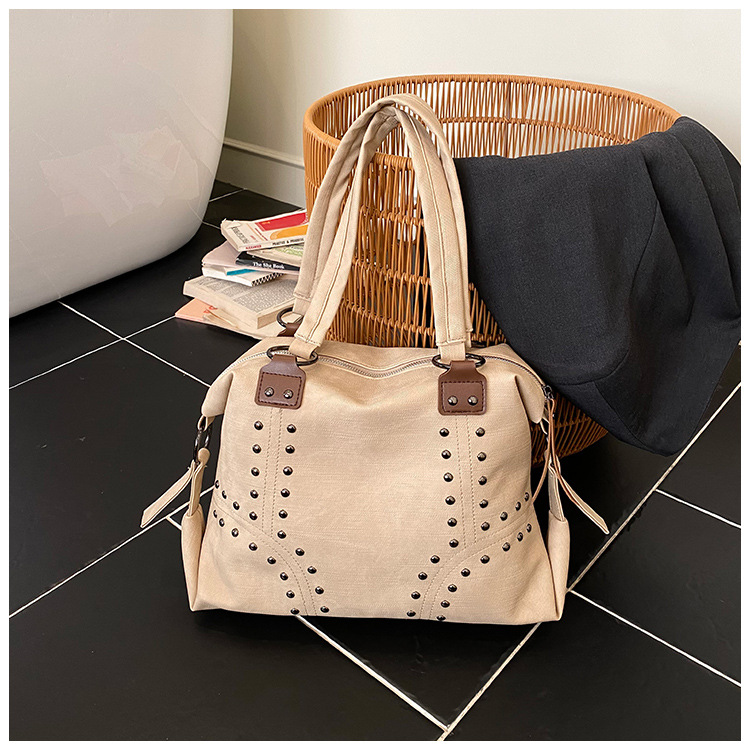 ファッション性と汎用性を兼ね備えたトートバッグ、大容量レディ - Luxury Bags Vip のレビューと価格